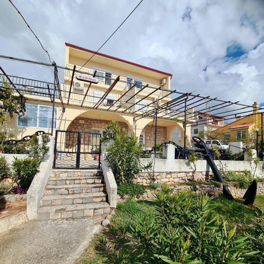 Apartmani Sidro Senj Senj  Bagian luar foto