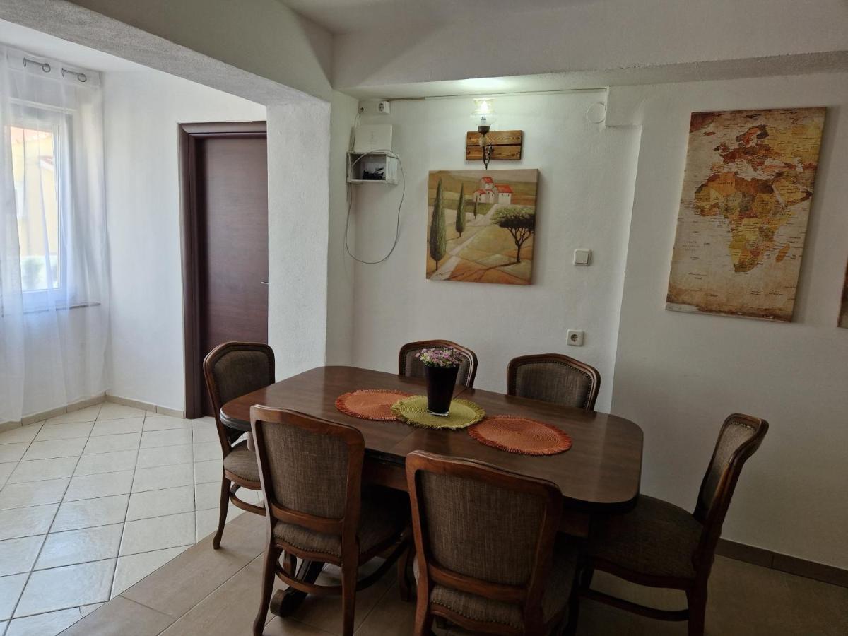 Apartmani Sidro Senj Senj  Ruang foto